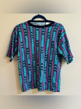 Special Delivery USA Vintage Geometric Pattern Short Sleeve Tee Shirt 90s Style